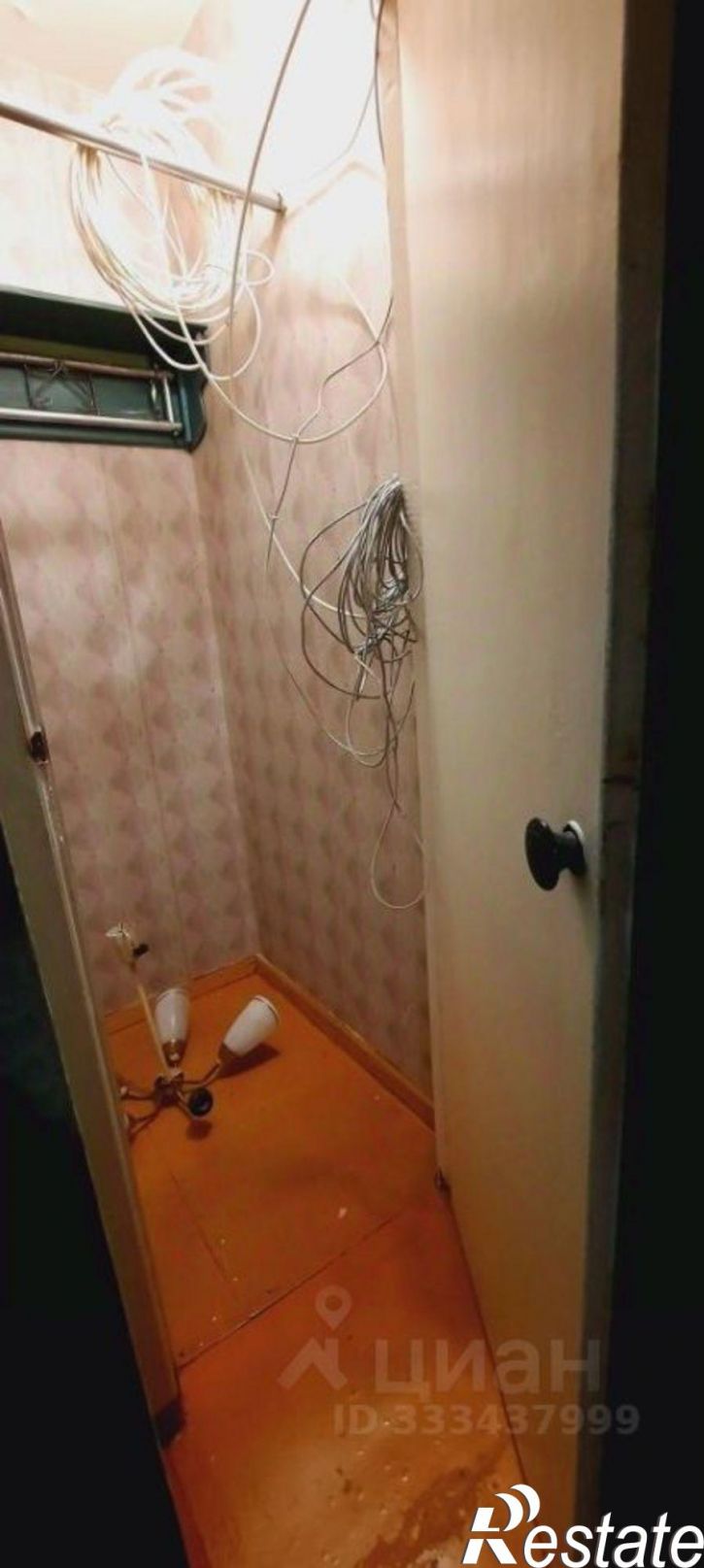 4-комн квартира Юбилейный мкр, 21,  д. 21