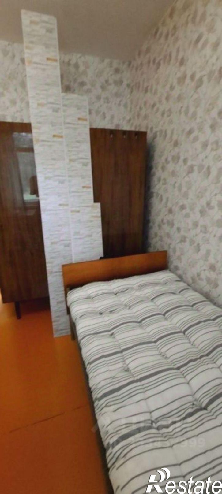 4-комн квартира Юбилейный мкр, 21,  д. 21