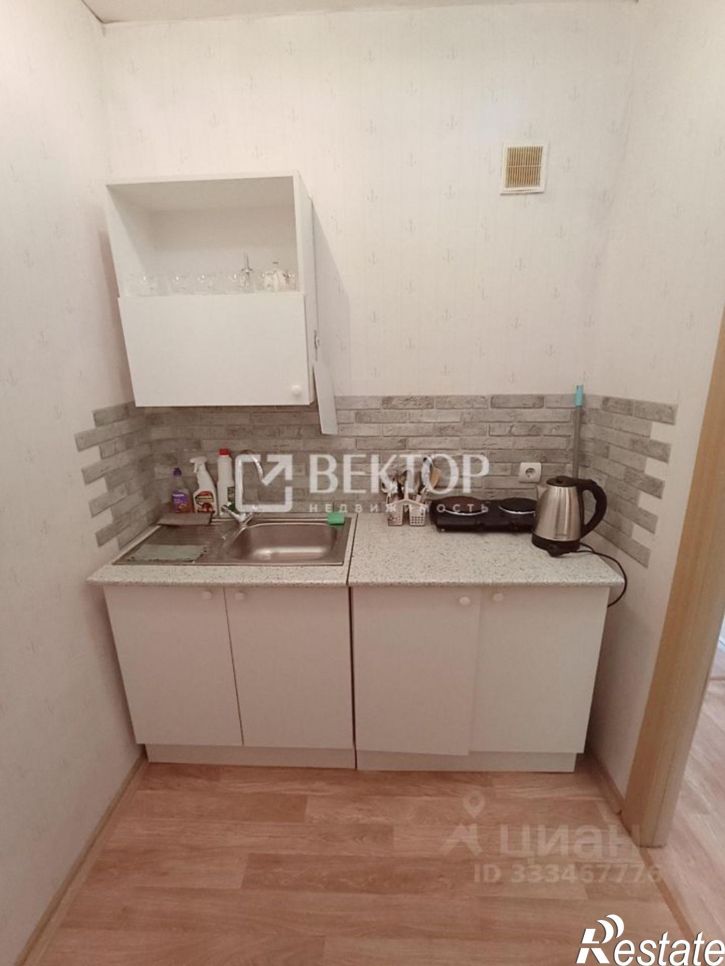 1-комн квартира ул Самоковская, 3,  д. 3