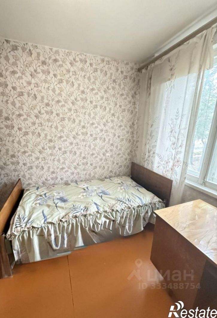 4-комн квартира Юбилейный мкр, 21,  д. 21
