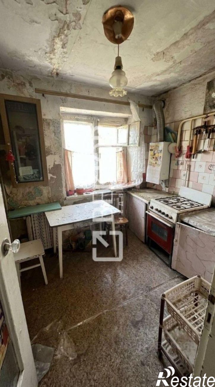 2-комн квартира ул Титова, 20,  д. 20