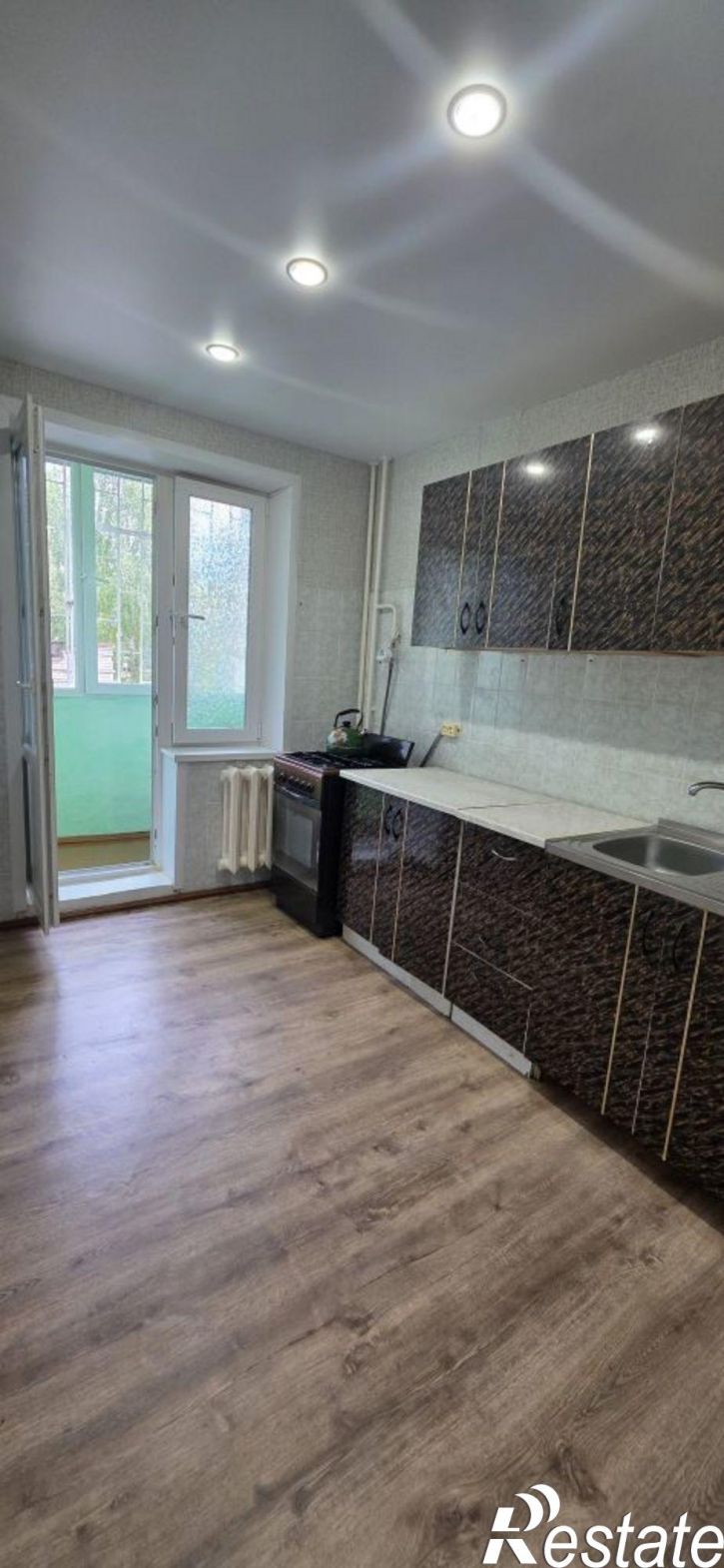 3-комн квартира Суслова ул, 13