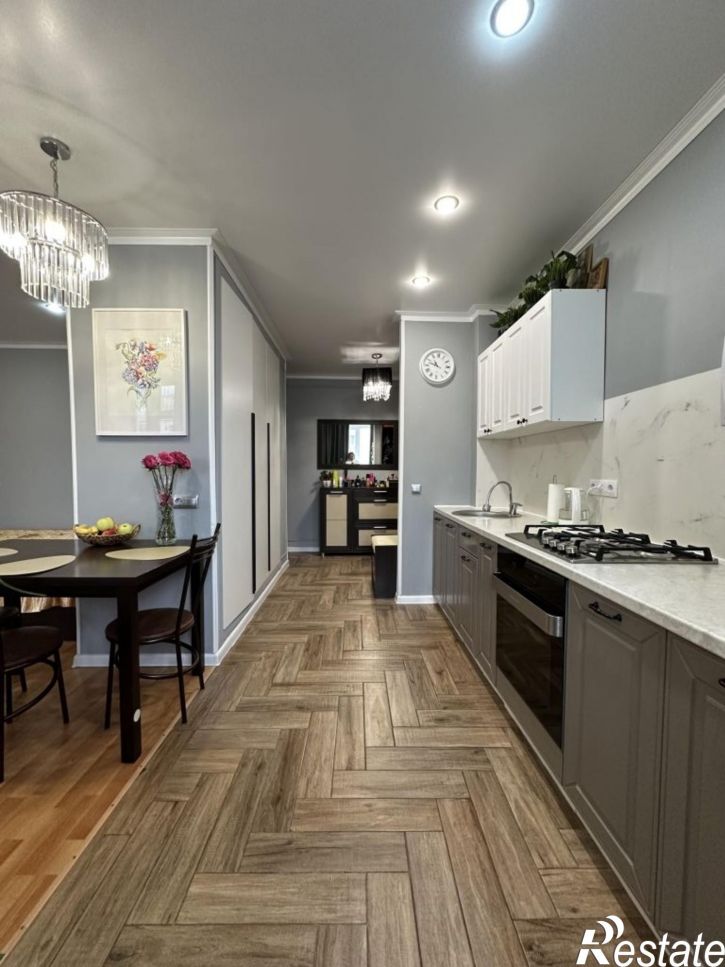2-комн квартира Юных Пионеров ул, 30