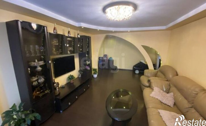 3-комн квартира ул Сусанина Ивана, 30,  д. 30