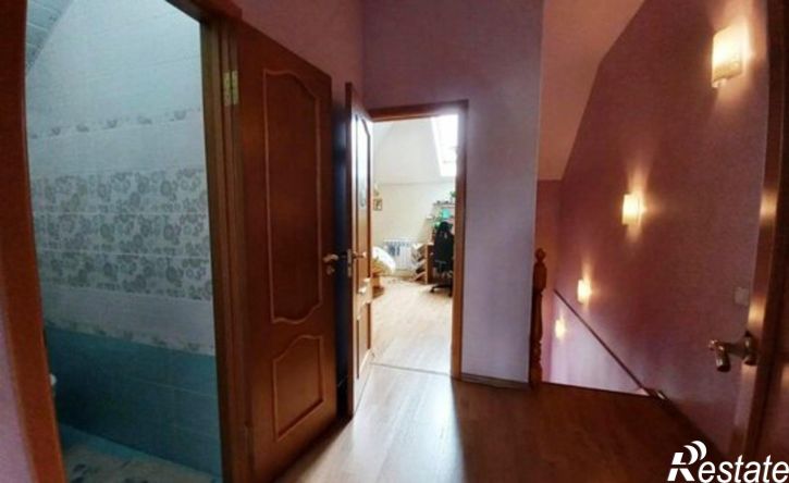 3-комн квартира ул Новосельская, 17,  д. 17