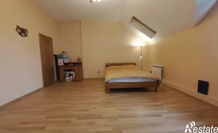 3-комн квартира ул Новосельская, 17,  д. 17