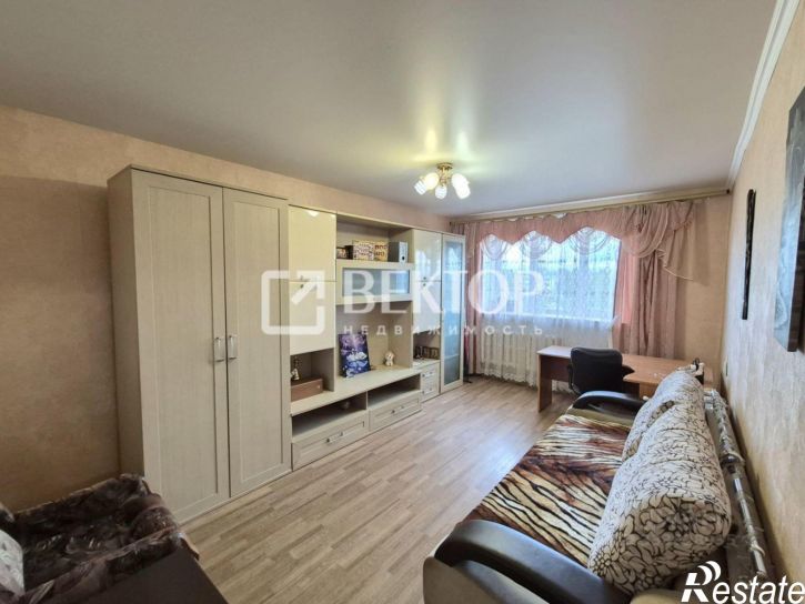 3-комн квартира Просёлочная улица, 28,  д. 28