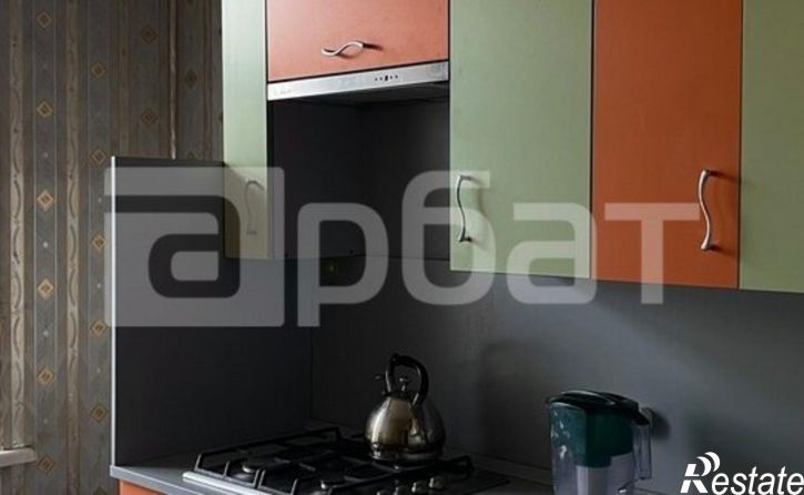 4-комн квартира улица Ткачей, 2,  д. 2