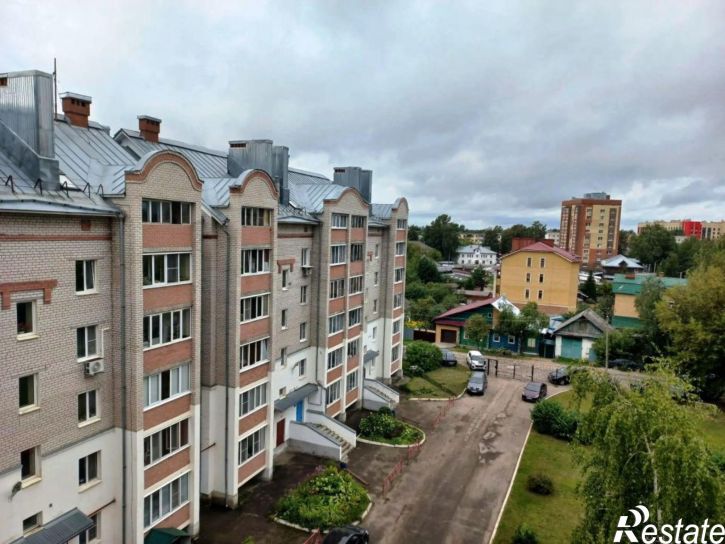 3-комн квартира Новосельская ул, 17