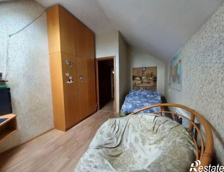 3-комн квартира Новосельская ул, 17