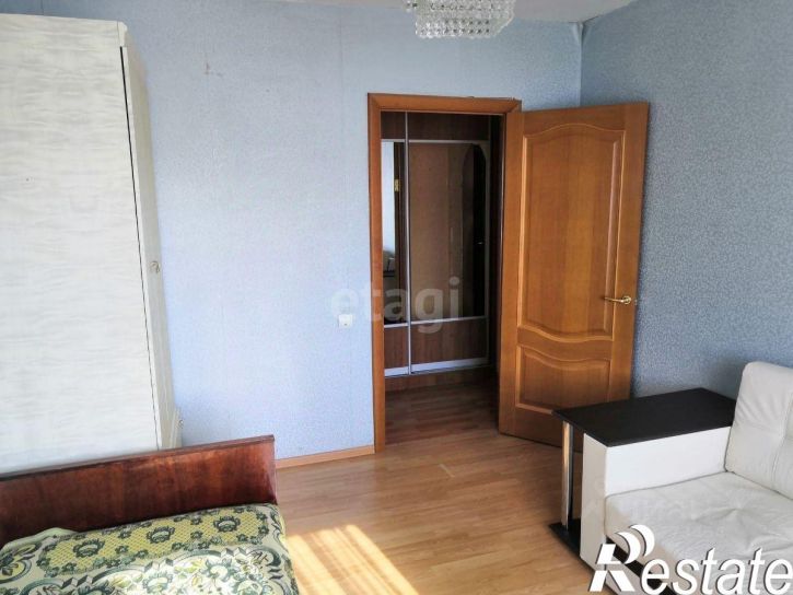 2-комн квартира улица Ивана Сусанина, 37,  д. 37