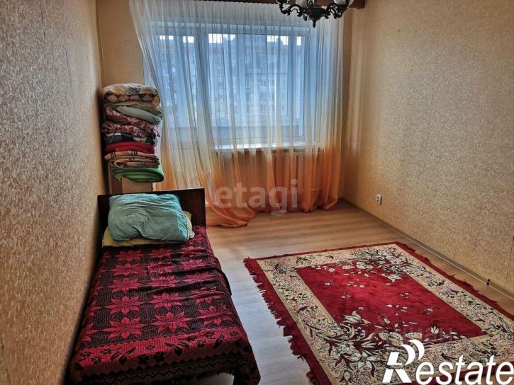 2-комн квартира улица Ивана Сусанина, 37,  д. 37