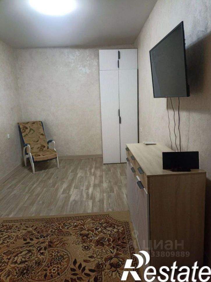 1-комн квартира улица Олега Юрасова, 36,  д. 36