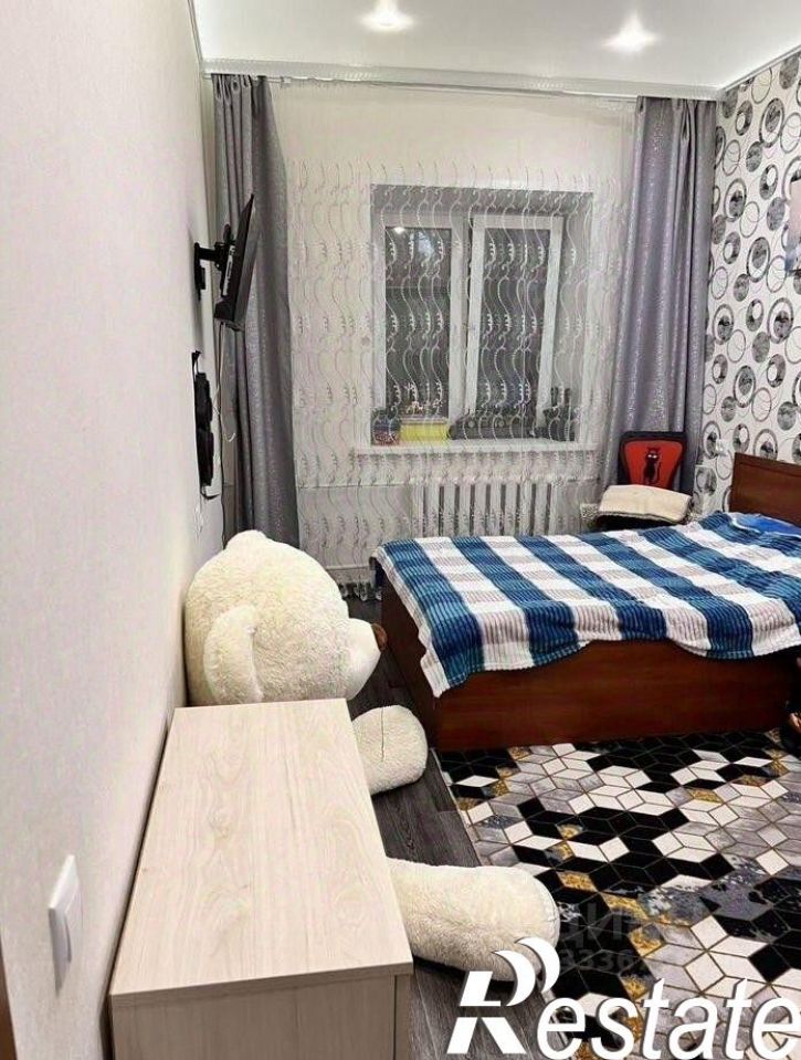 3-комн квартира улица Нижняя Дебря, 63,  д. 63