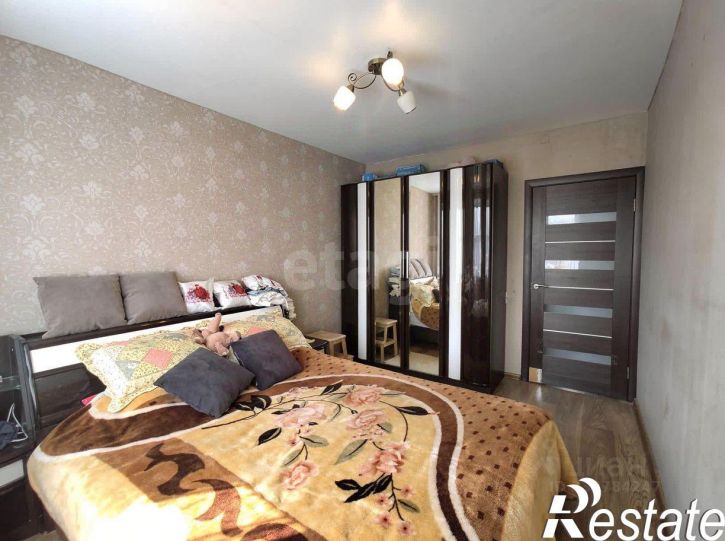3-комн квартира ул Александра Григорова, 2,  д. 2