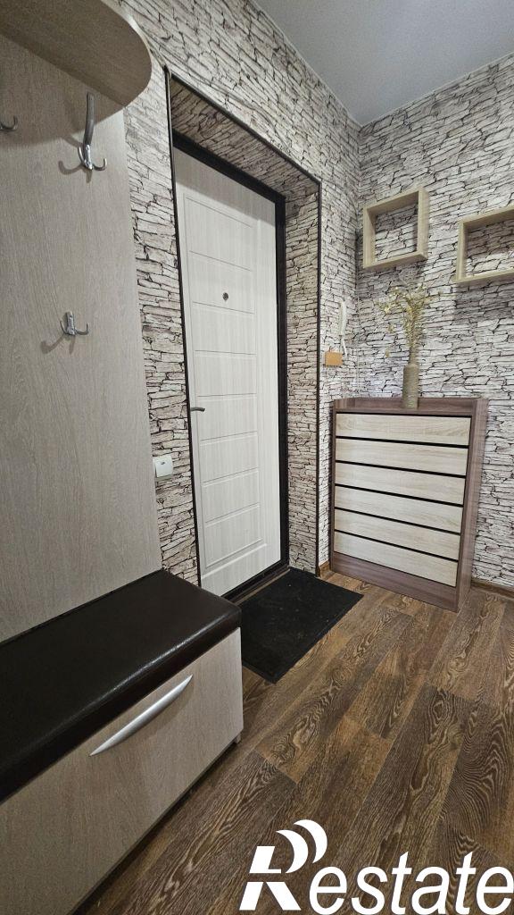 Купить квартиру за 5 570 000 рублей на Коммунаров ул, 6
