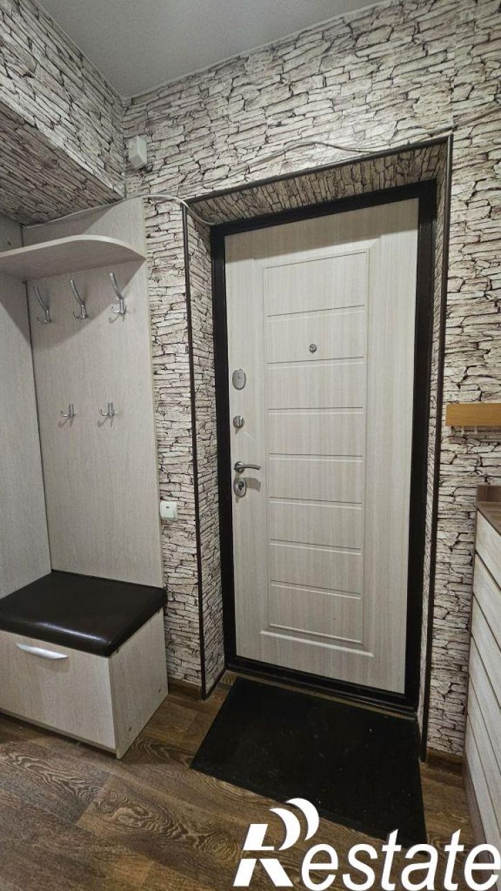 1-комн квартира Коммунаров ул, 6