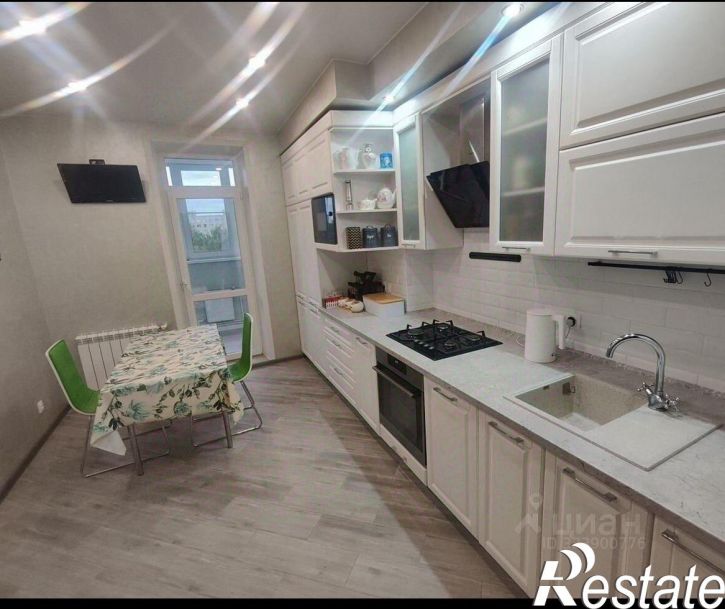 3-комн квартира улица Козуева, 80 к2,  д. 80 к2
