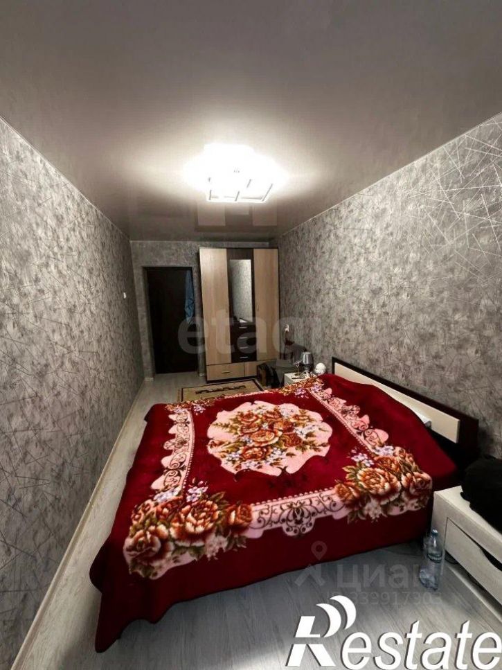 2-комн квартира Старокараваевская улица, 1,  д. 1