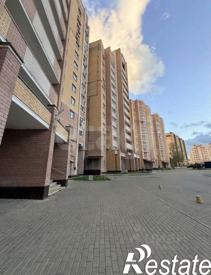 3-комн квартира улица Евгения Ермакова, 1 к2,  д. 1 к2