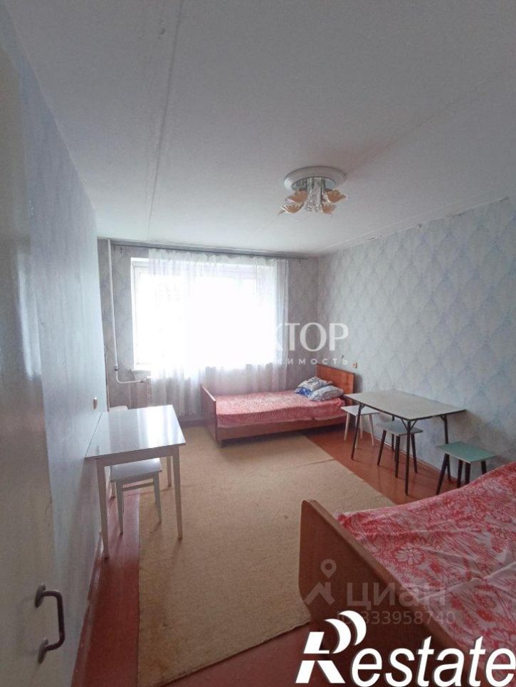 3-комн квартира Индустриальная улица, 21,  д. 21