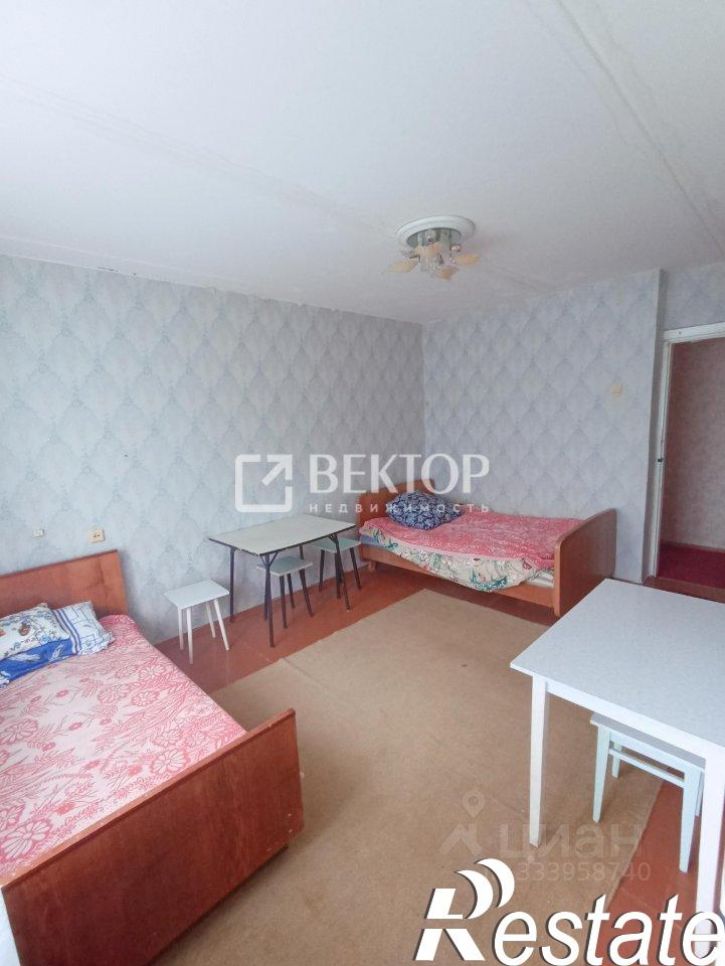 3-комн квартира Индустриальная улица, 21,  д. 21