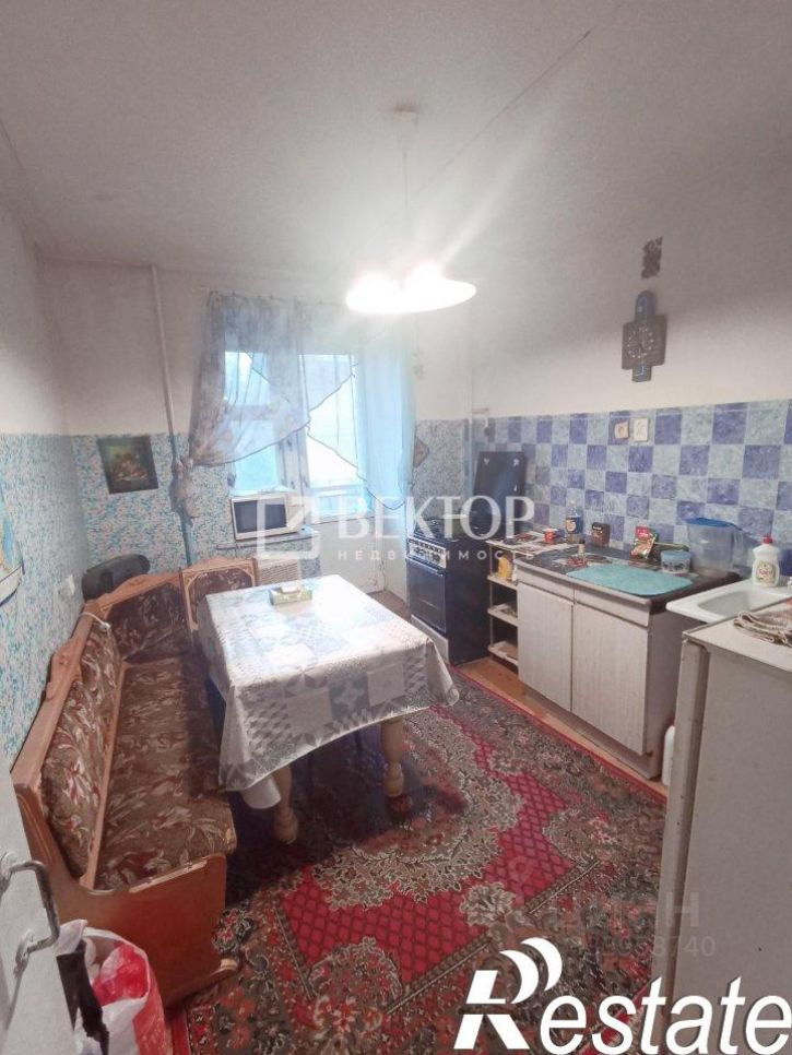 3-комн квартира Индустриальная улица, 21,  д. 21