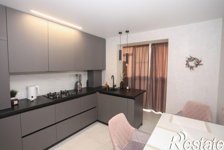 2-комн квартира Южная улица, 34,  д. 34