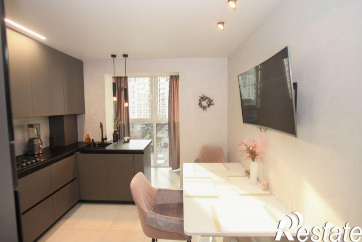 2-комн квартира Южная улица, 34,  д. 34