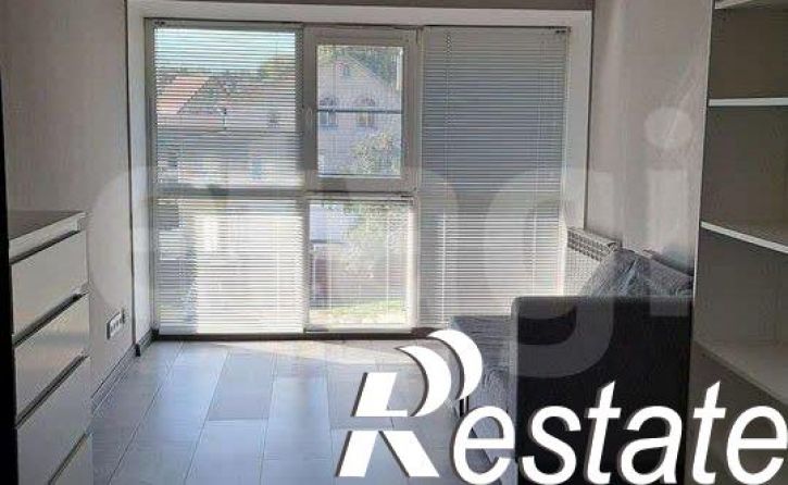 4-комн квартира Санаторная улица, 33,  д. 33