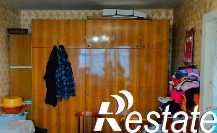 4-комн квартира улица Ивана Сутырина, 10,  д. 10