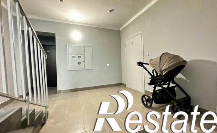 3-комн квартира улица 8 Марта, 55,  д. 55