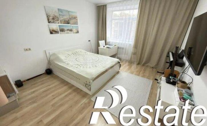 2-комн квартира улица Ленина, 160Г к2,  д. 160Г к2