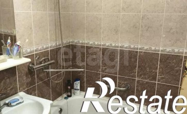 3-комн квартира мкр Давыдовский-3, 10,  д. 10