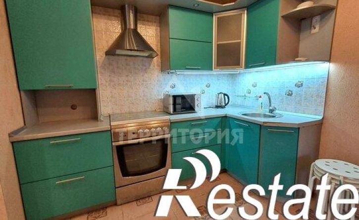 2-комн квартира улица Ивана Сутырина, 26,  д. 26