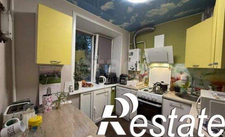 4-комн квартира улица Голубкова, 23,  д. 23