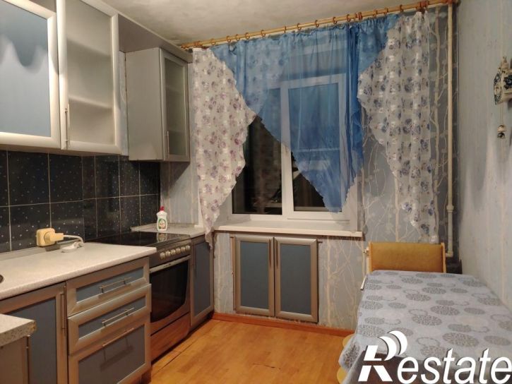 2-комн квартира Рабочий пр-кт, 4
